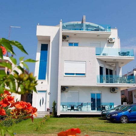 A3 Apartments Villa ウルツィニ エクステリア 写真