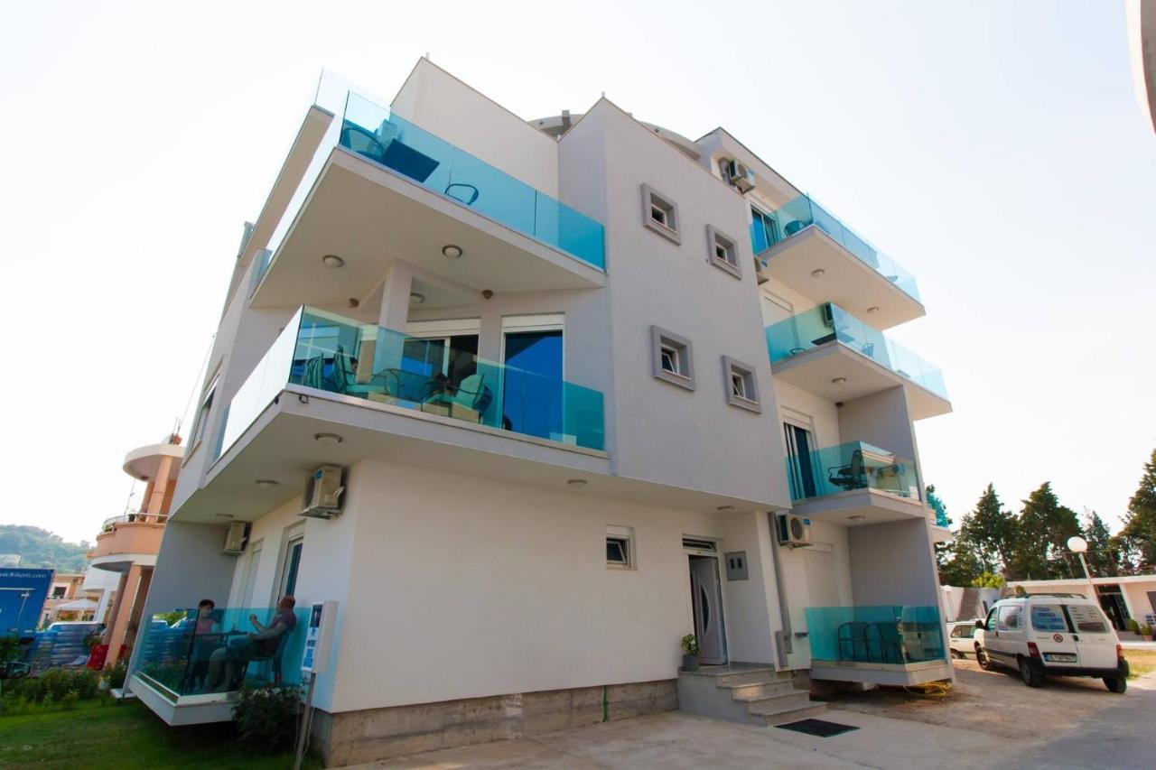 A3 Apartments Villa ウルツィニ エクステリア 写真