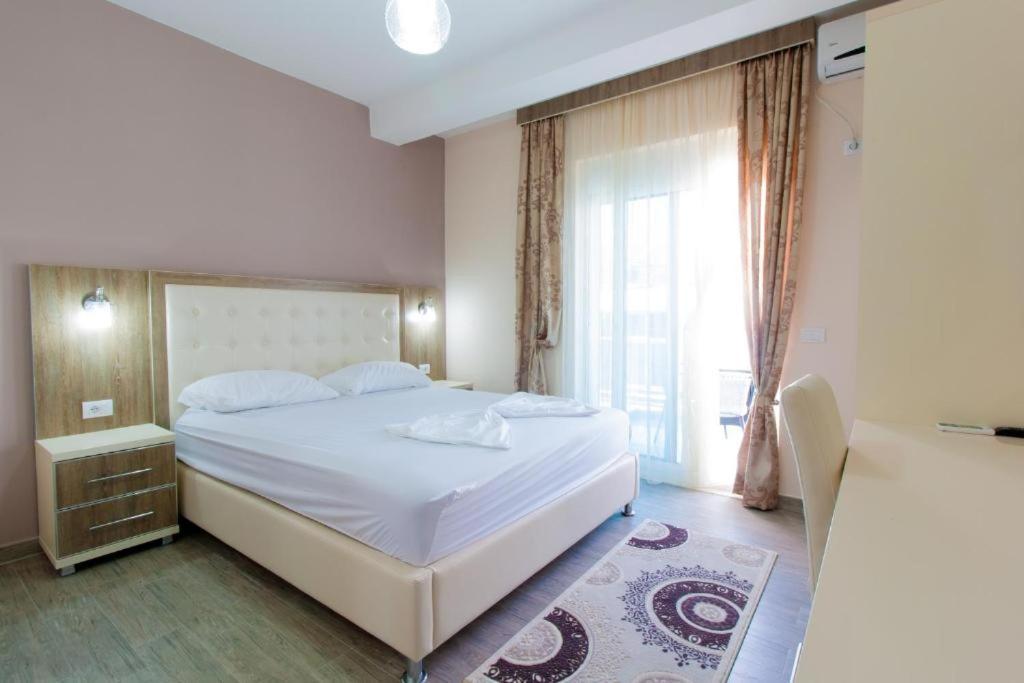 A3 Apartments Villa ウルツィニ エクステリア 写真